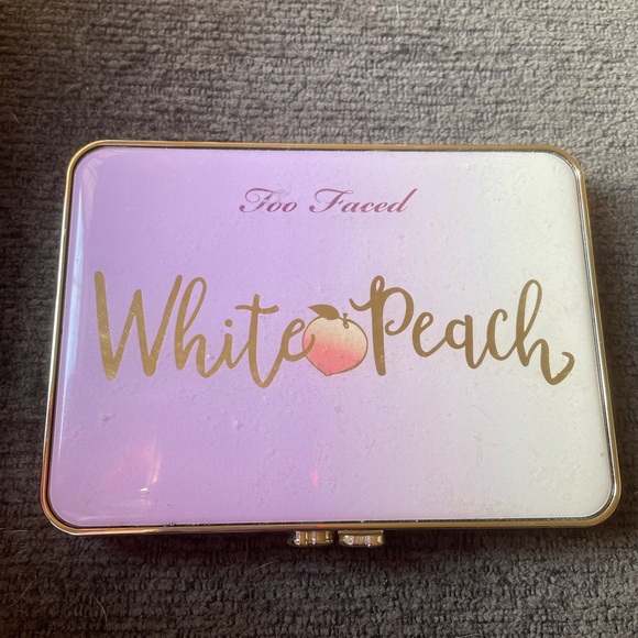 Too Faced White Peach - Picture 1 of 2